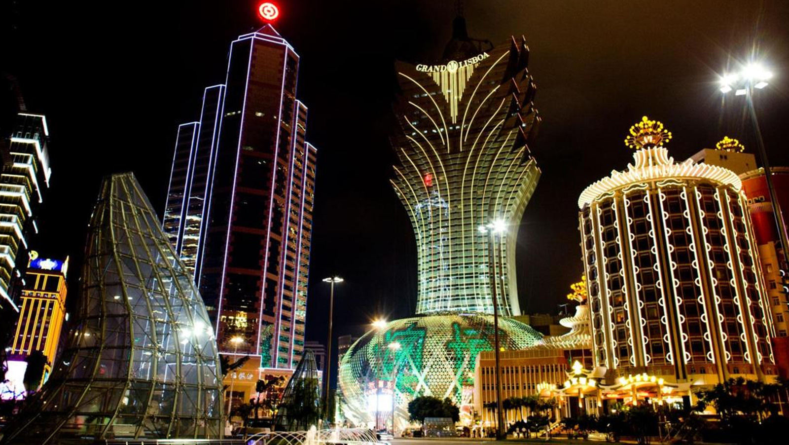 The bull and bear cases for Macau as we near all-time highs