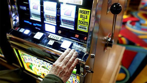 Pennsylvania slot machines eke $2.35B revenue in FY 2017-18